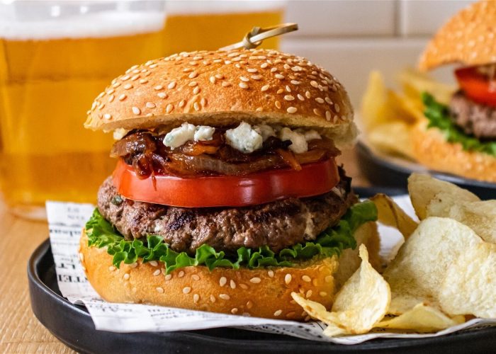 Burger Black and Blue 2